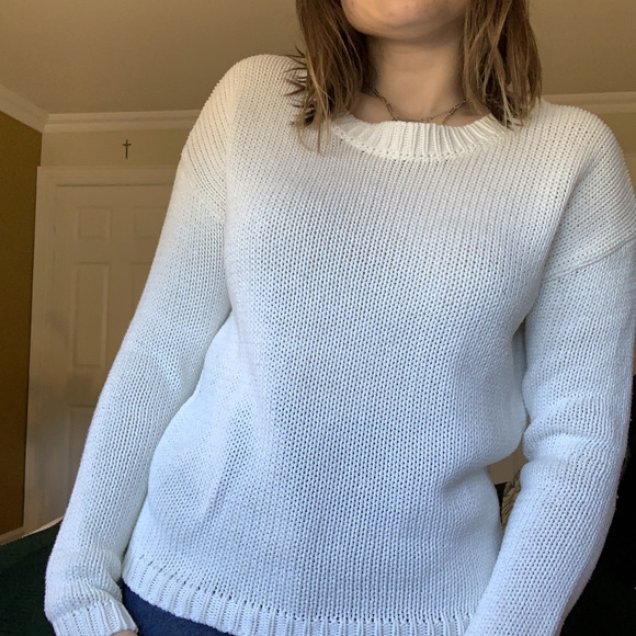 WHITE CABLEKNIT SWEATER - Picture 8 of 8